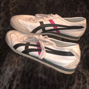 KILL BILL STYLE ASICS ONITSUKA TIGER SNEAKERS 👟